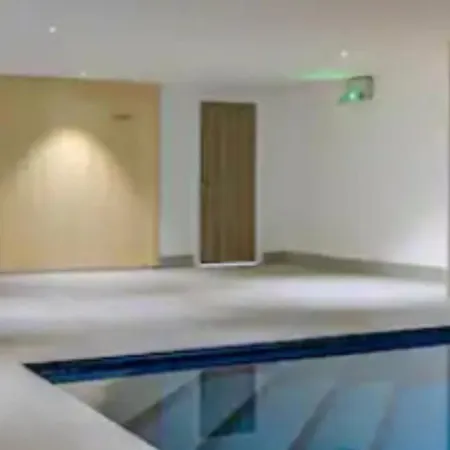 Les Ecrins De Kayla -piscine - Sauna *